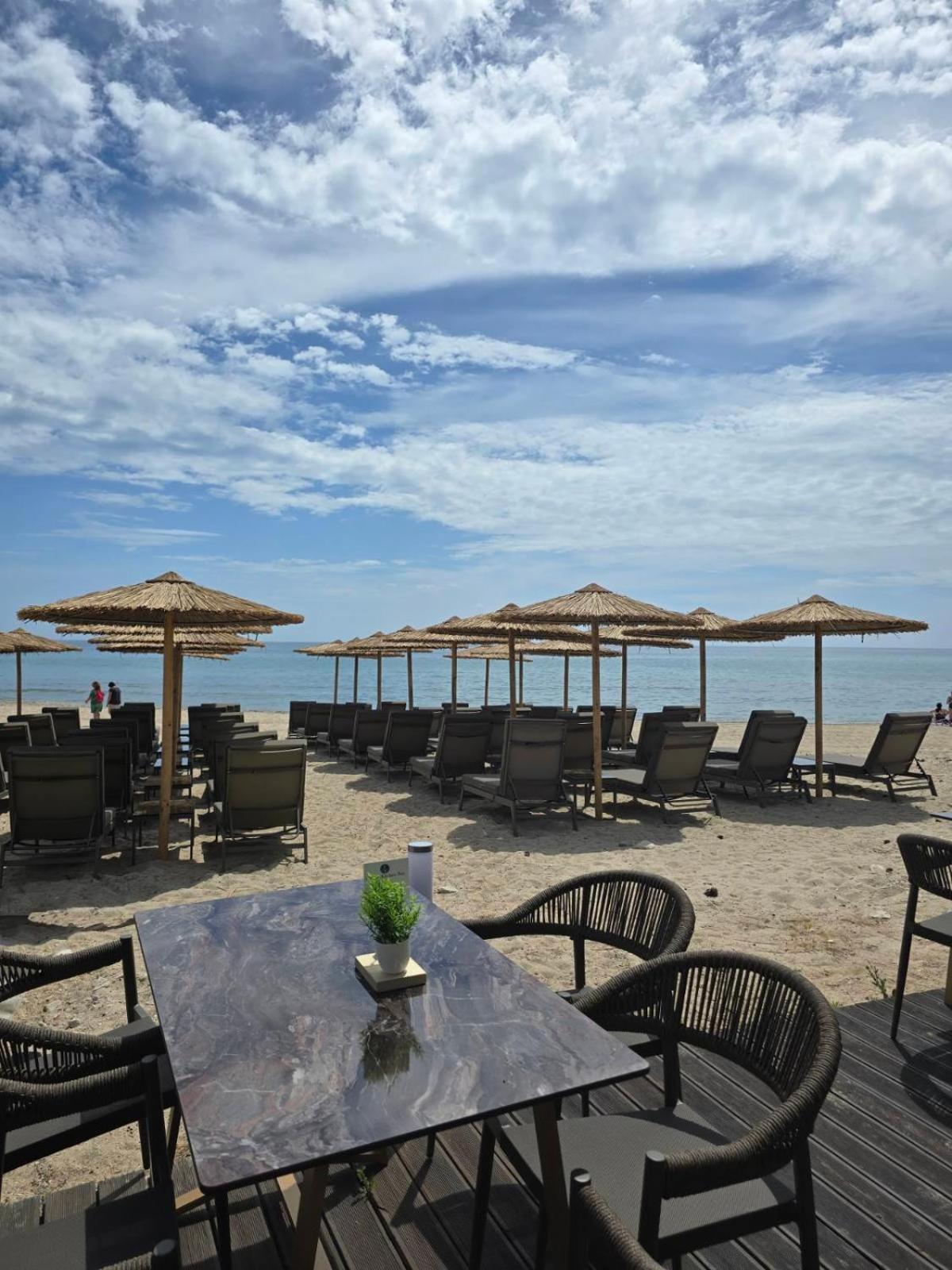 Anna Beach Suites Limenaria  Exterior foto